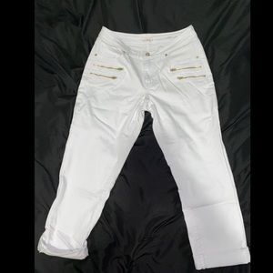 White Jennifer Lopez Capri